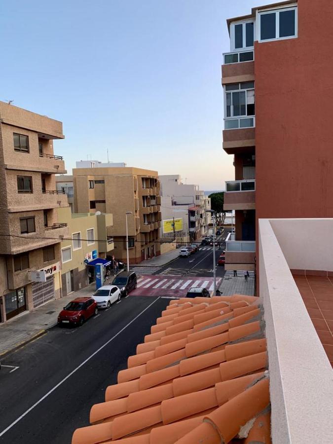 Vianymar Apartamentos El Médano Exterior foto
